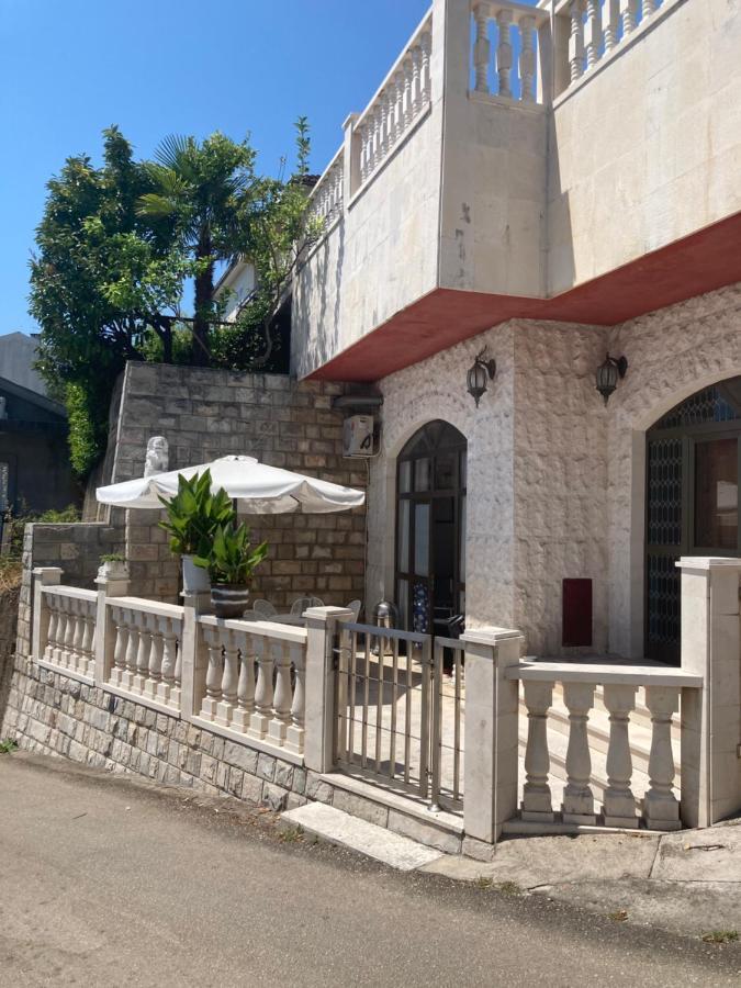Guest House Vila Eli تْشيرسيك نوفي المظهر الخارجي الصورة