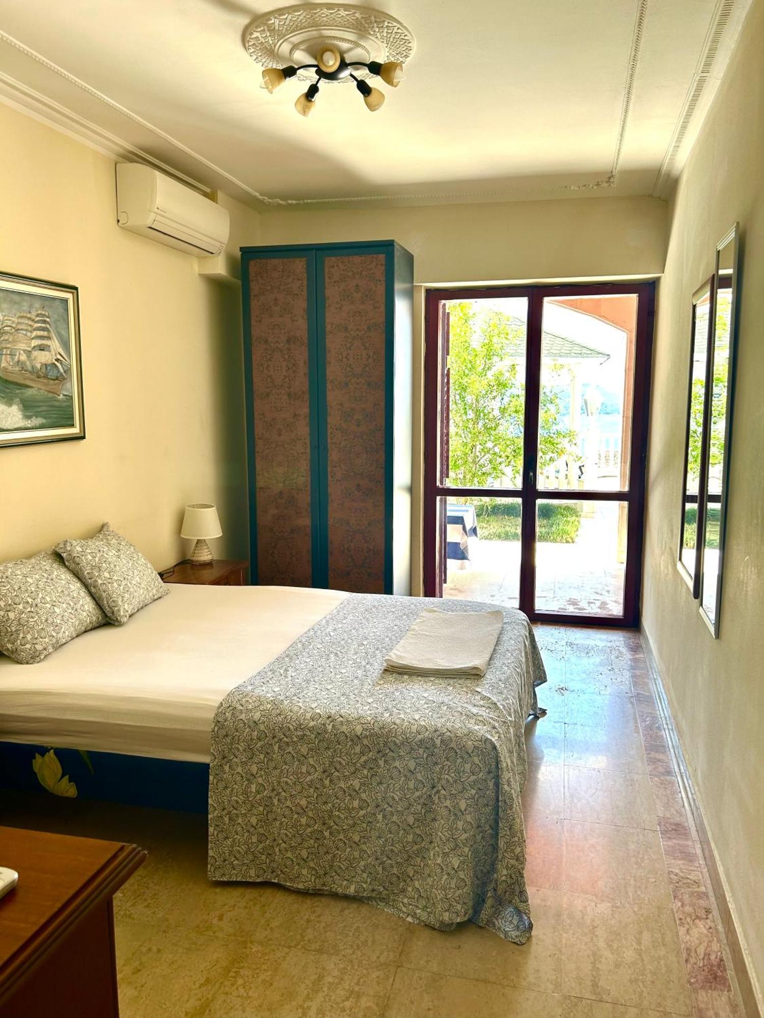 Guest House Vila Eli تْشيرسيك نوفي المظهر الخارجي الصورة