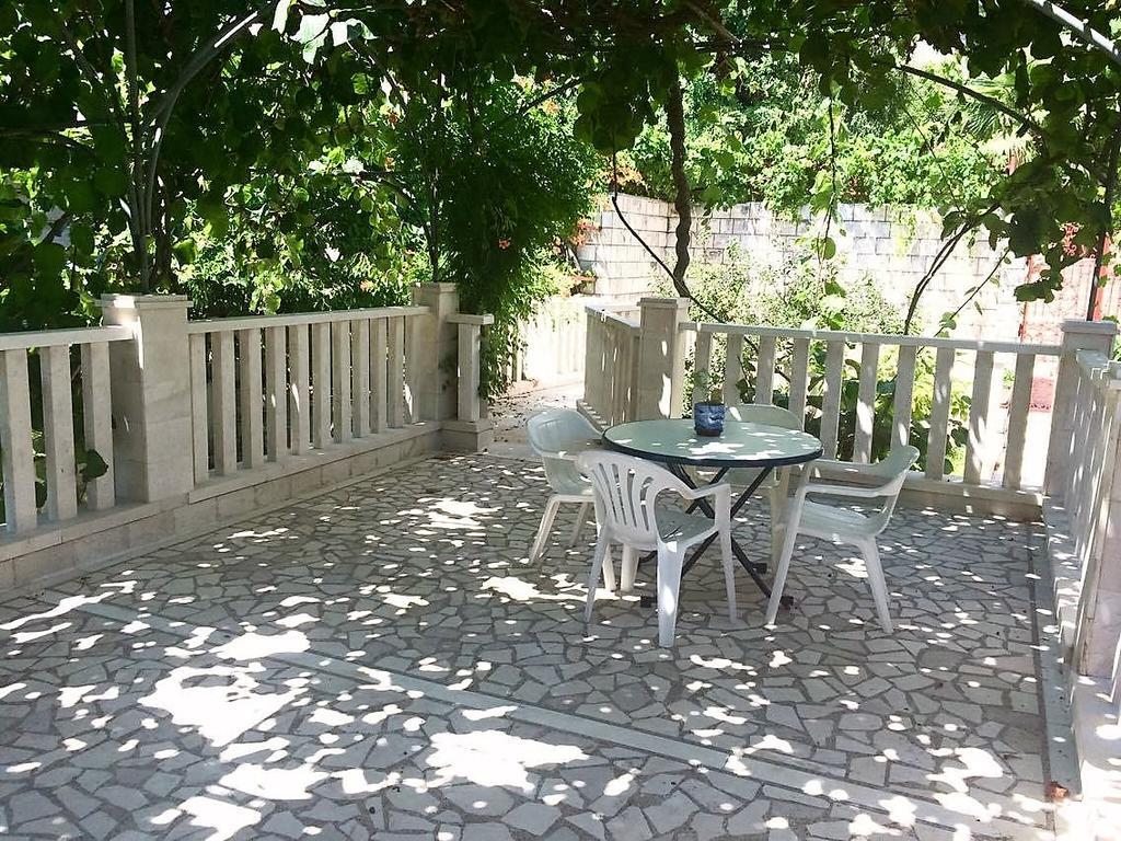 Guest House Vila Eli تْشيرسيك نوفي المظهر الخارجي الصورة